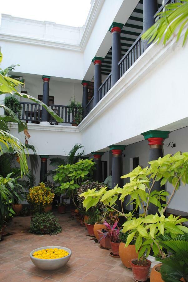 Anantha Heritage Bed & Breakfast Pondicherry Exterior photo